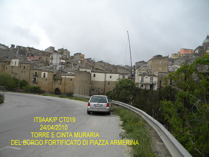 042 EN019_2.jpg